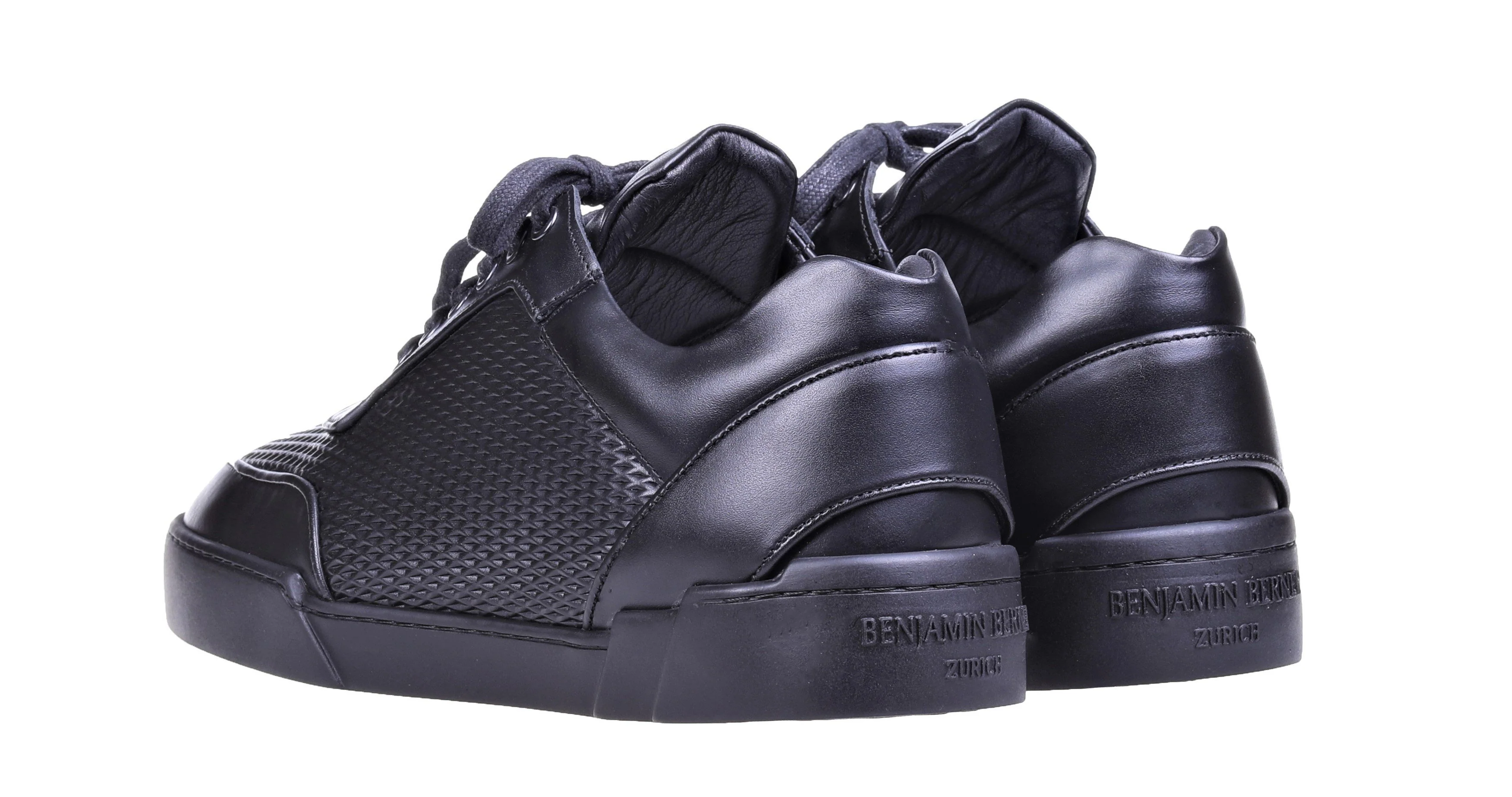Low-Top ALL BLACK NAPPA - Image 3