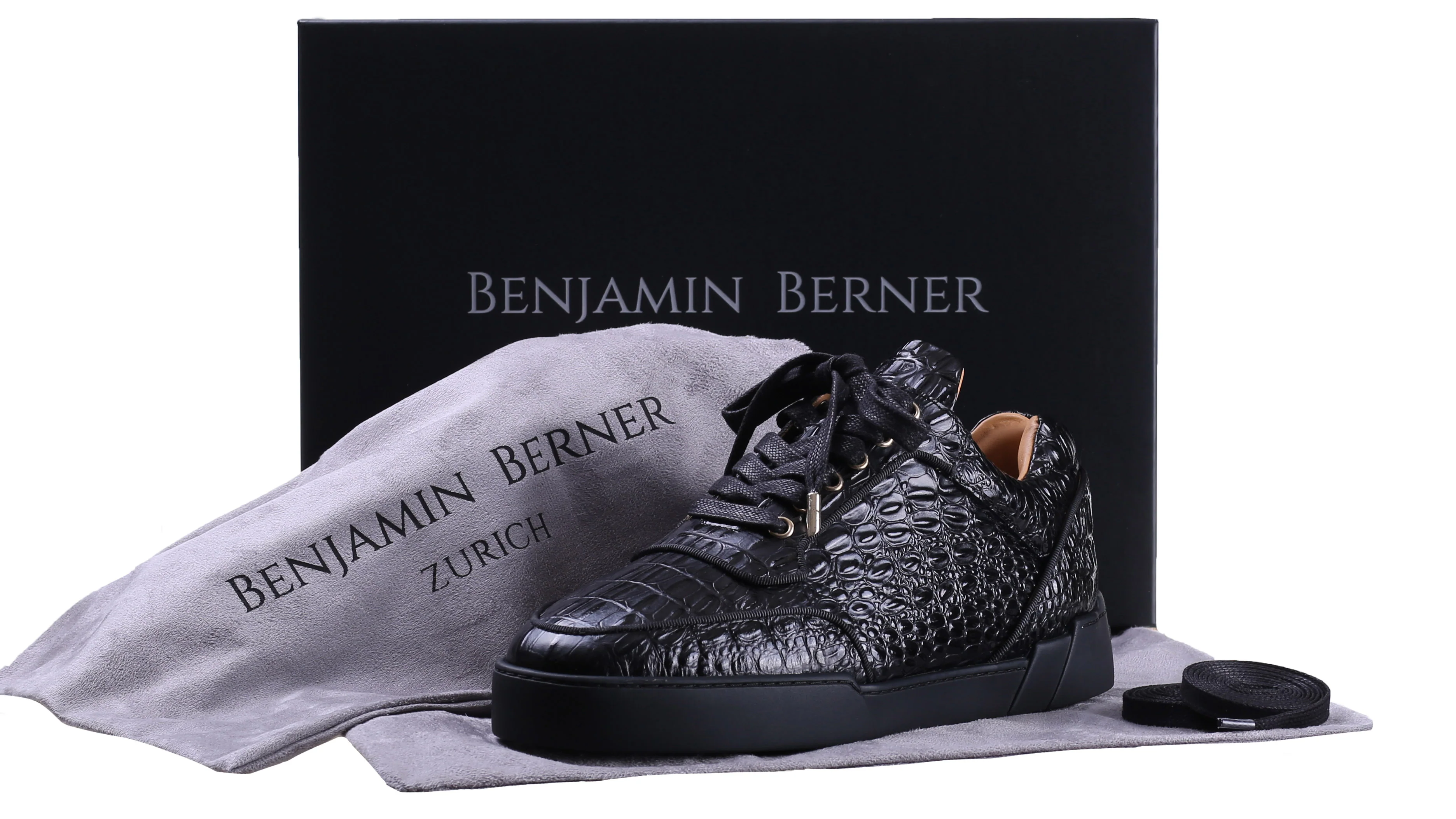 Low-Top ALL BLACK  ALLIGATOR EFFECT - Image 4