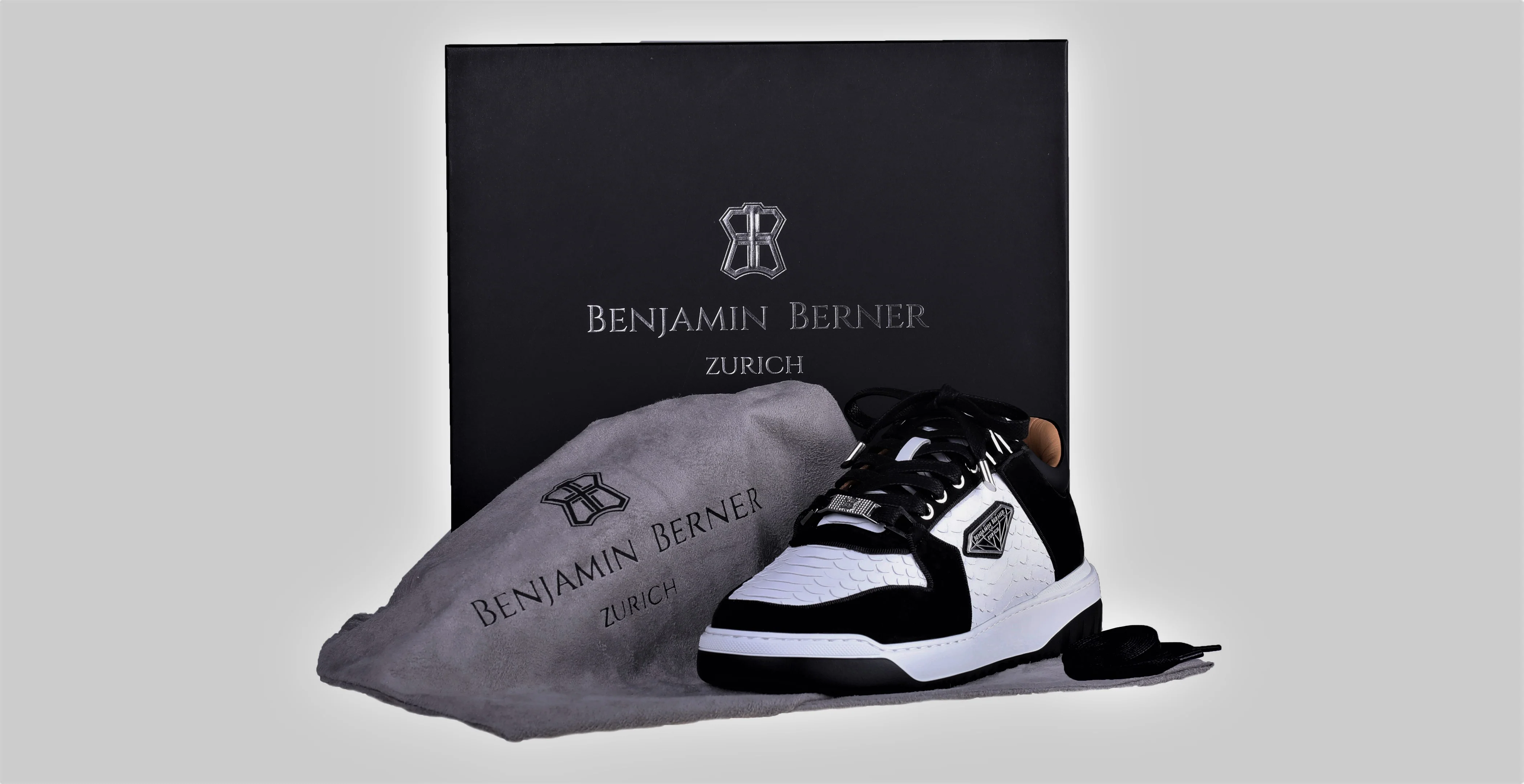 BNJ SIGMA Low-Top WHITE PYTHON CUT NAPPA-BLACK VELVET SUEDE - Image 4