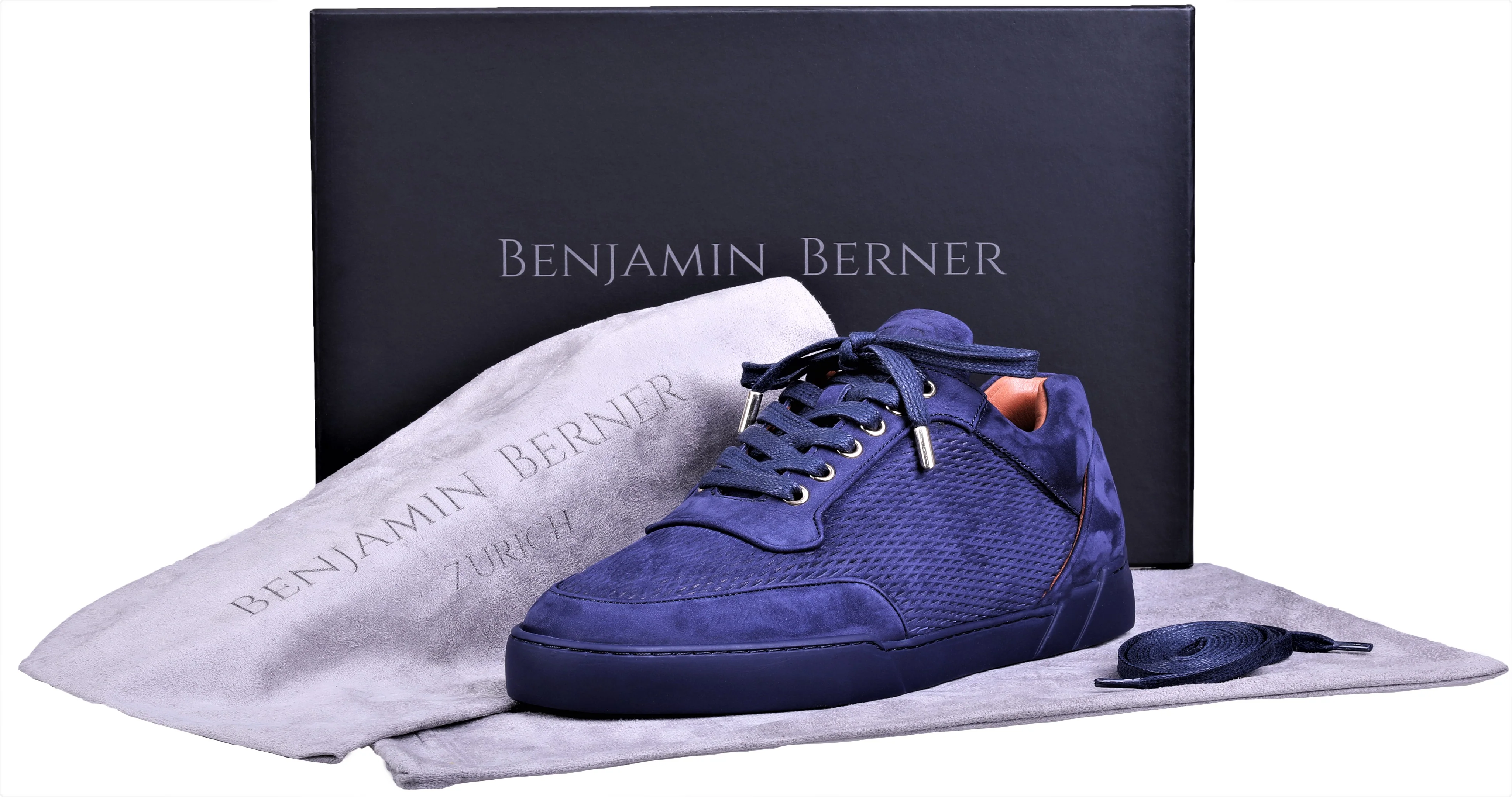Low-Top MIDNIGHT BLUE - Image 4