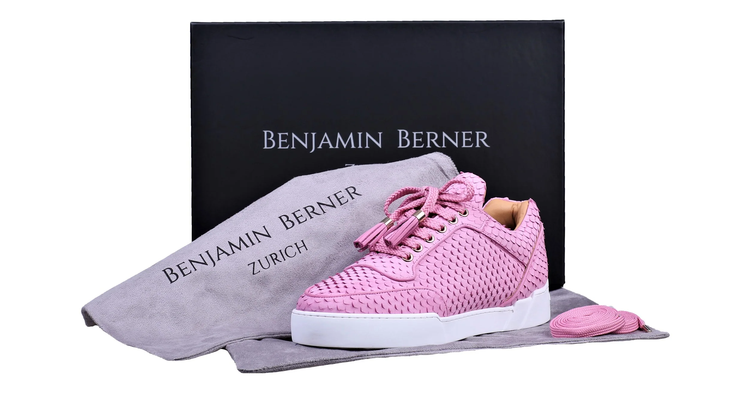 Women's Low-Top LIGHT PINK COBRA CUT - Image 4