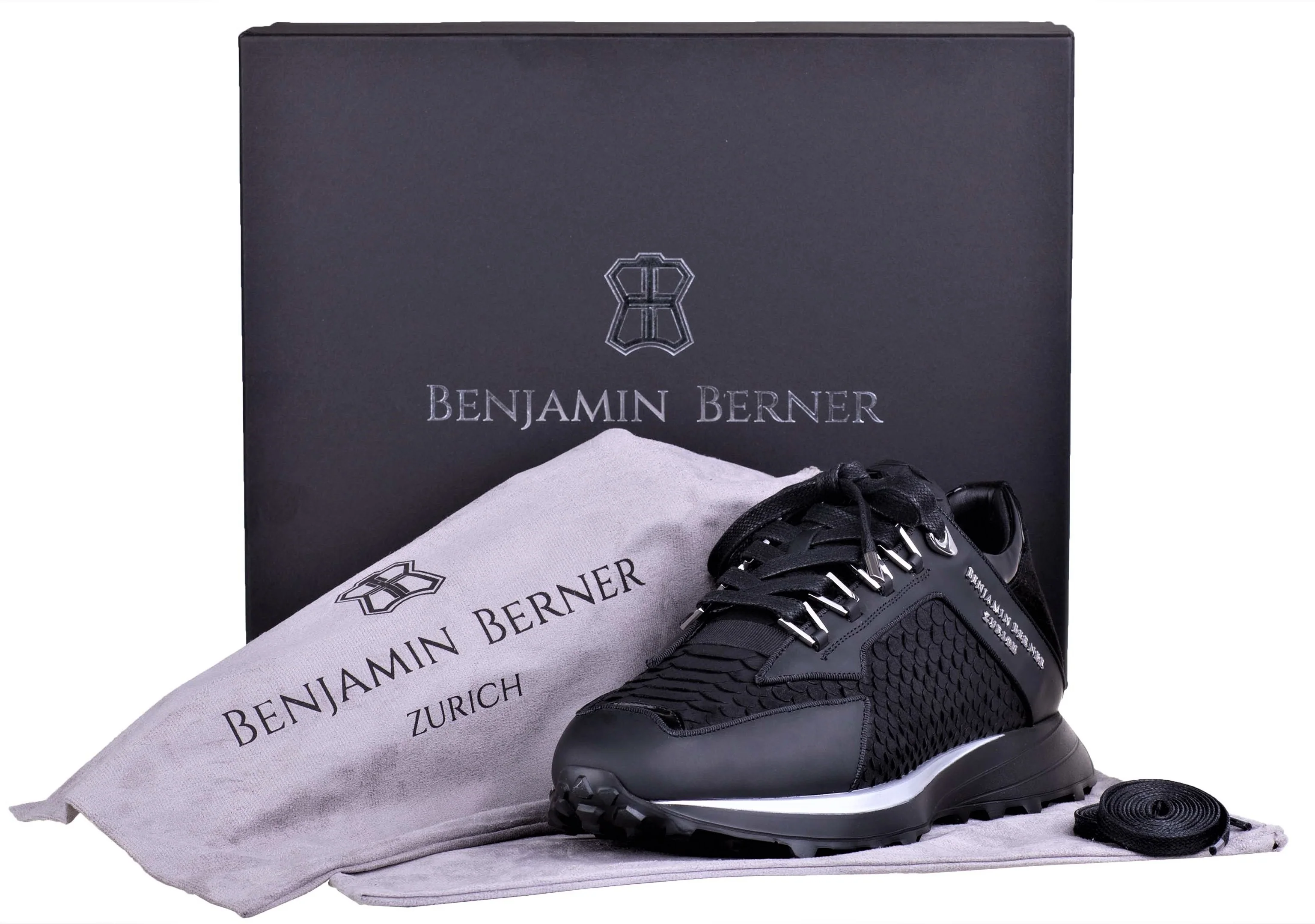 LOW-TOP BNJ ALPHA RUNNER BLACK PYTHON CUT-MATT NAPPA - Image 3