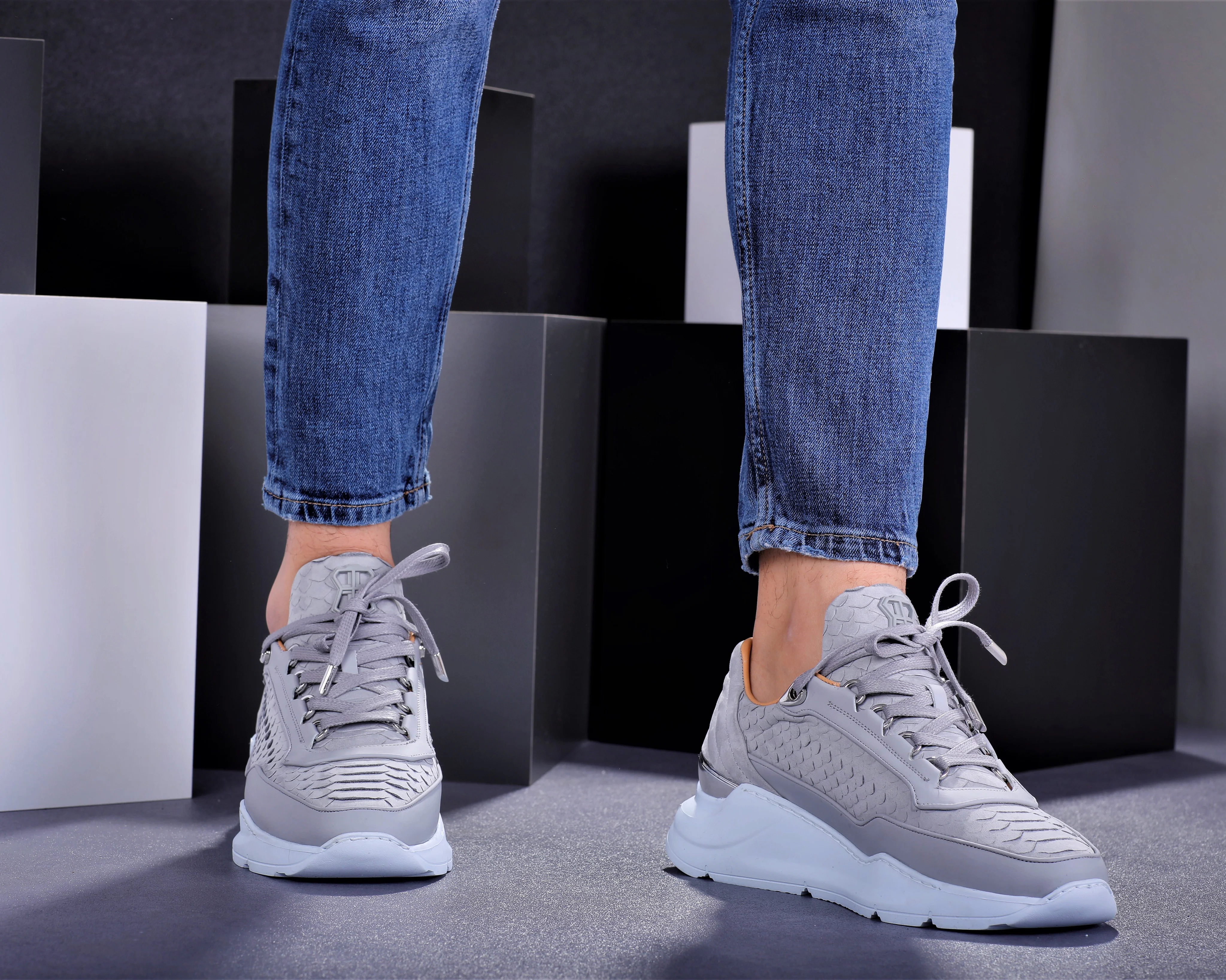 LOW-TOP BNJ HECTOR RUNNER  ICE GREY PYTHON CUT -MATT NAPPA - Image 5