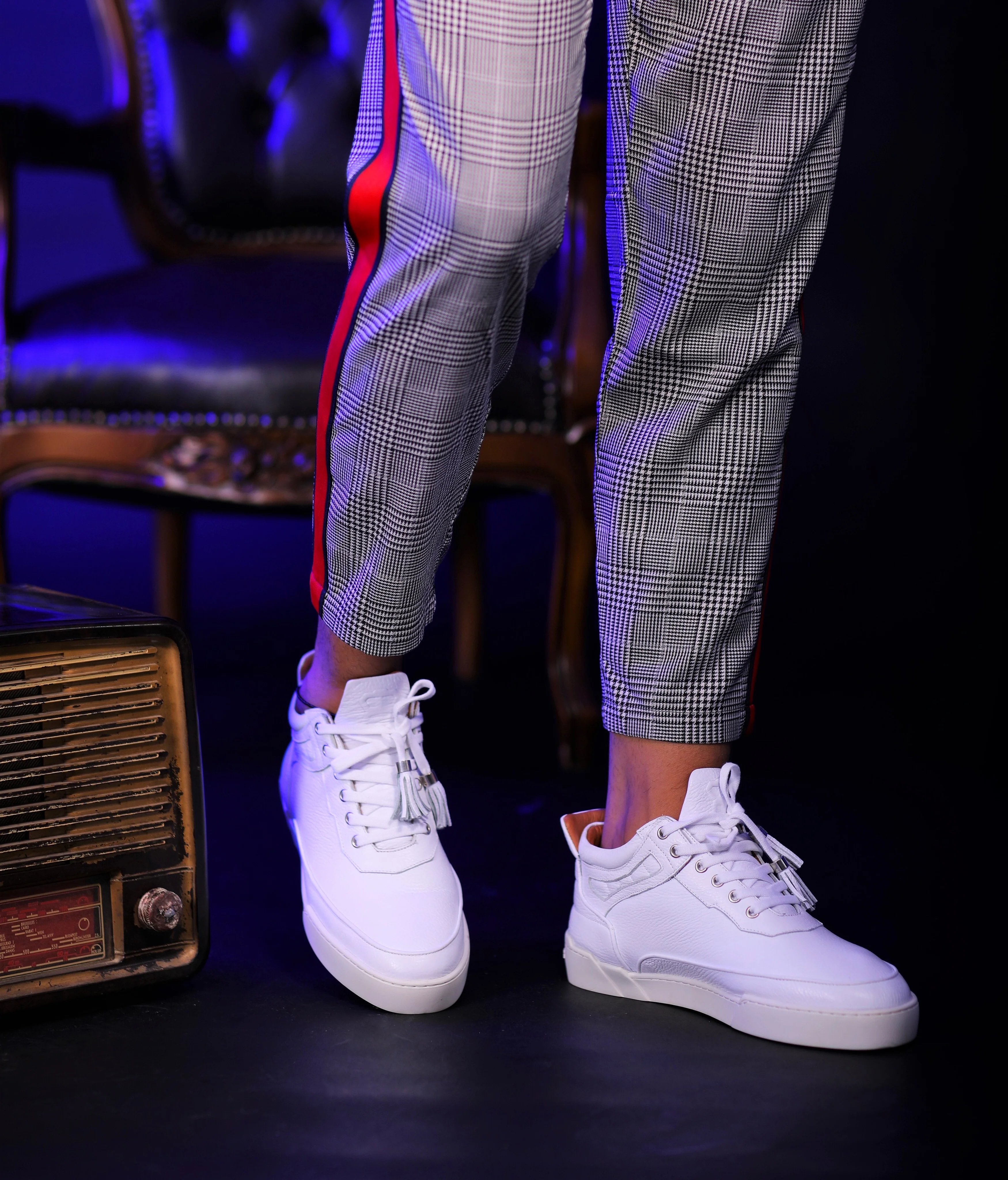 Mid-Top ALL WHITE - Image 6